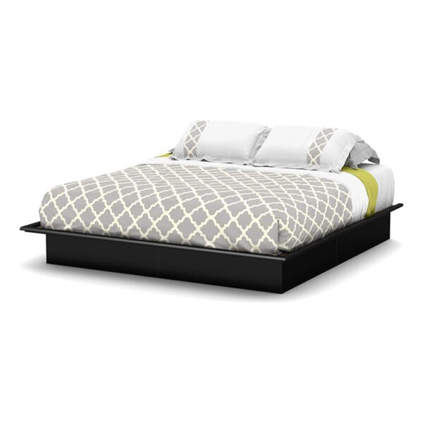 Bed with Mouldings